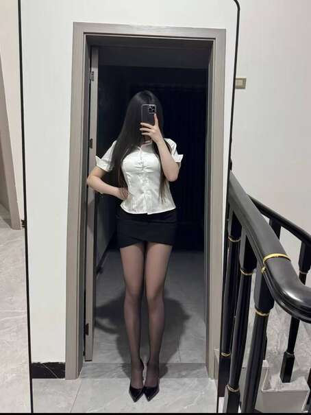 1 (4).jpg